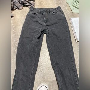 URBAN OUTFITTERS mom jeans